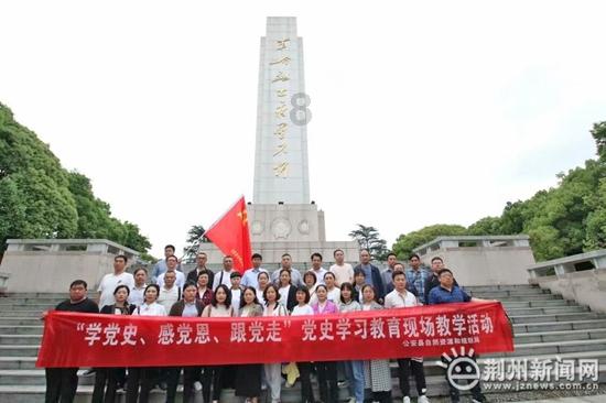 开封双创园:“刷年画 过大年”迎新市集火热开市